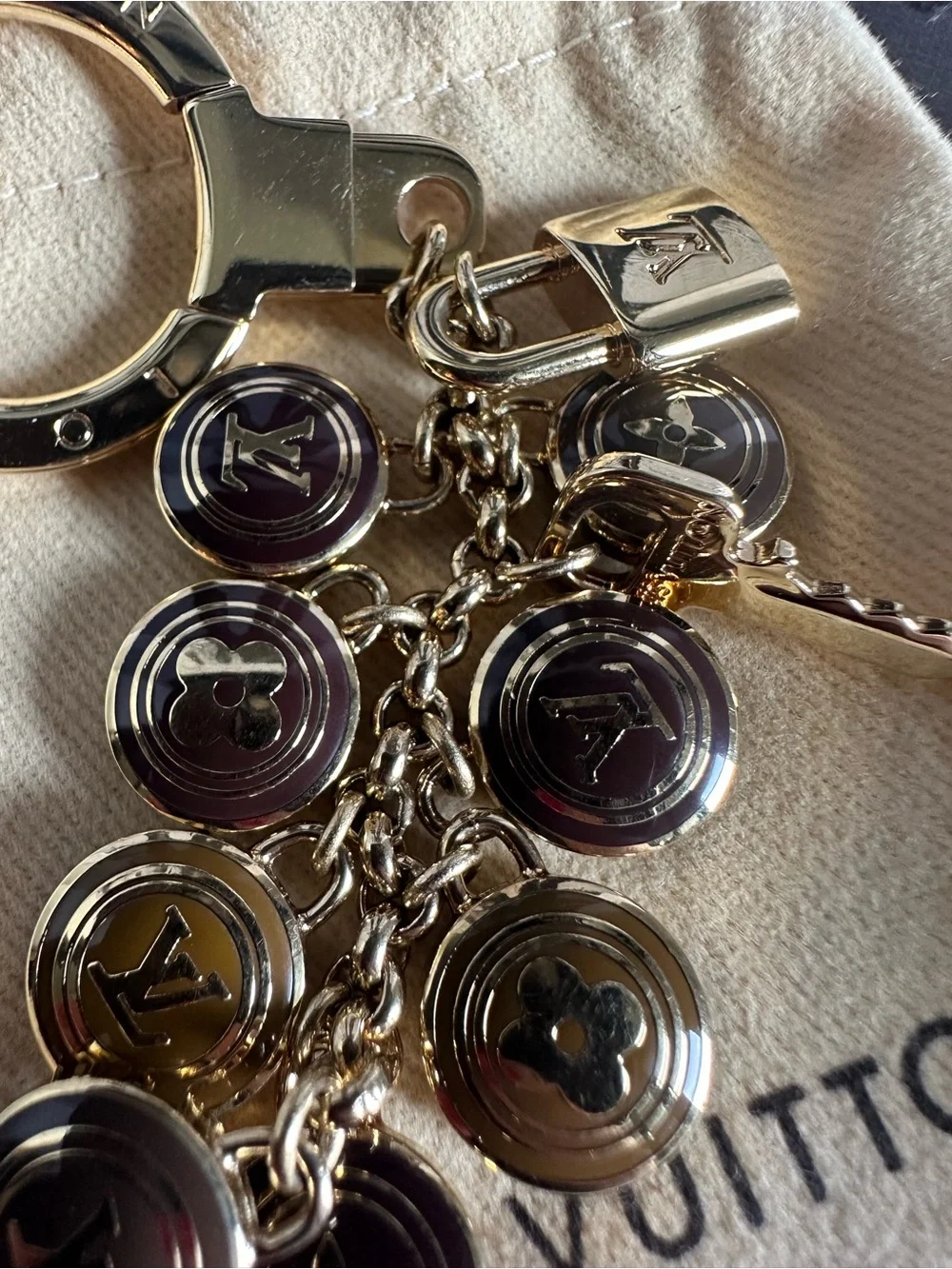 Louis Vuitton Porte-Clés Pastilles Monogram Enamel Bag Charm Key Holder Full Set